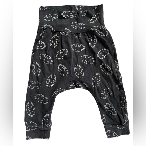 H&M Black Joggers with White Pattern - Picture 1 of 1